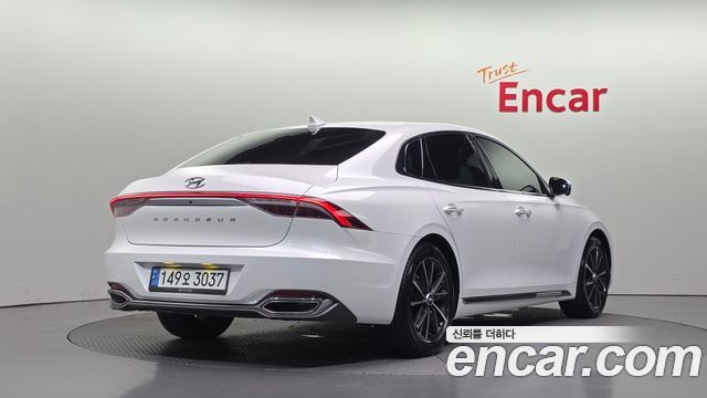 Hyundai Grandeur (IG) 3.0 LPi Exclusive 2021 — фото 2