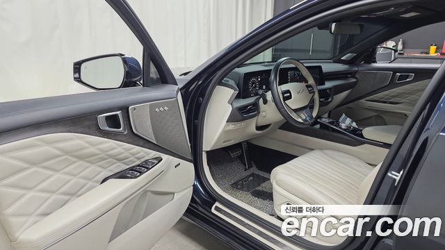 Kia K8 2.5 Gasoline 2WD Signature 2023 — фото 10