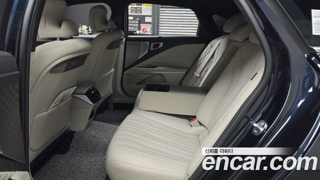 Kia K8 2.5 Gasoline 2WD Signature 2023 — фото 12