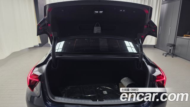 Kia K8 2.5 Gasoline 2WD Signature 2023 — фото 20