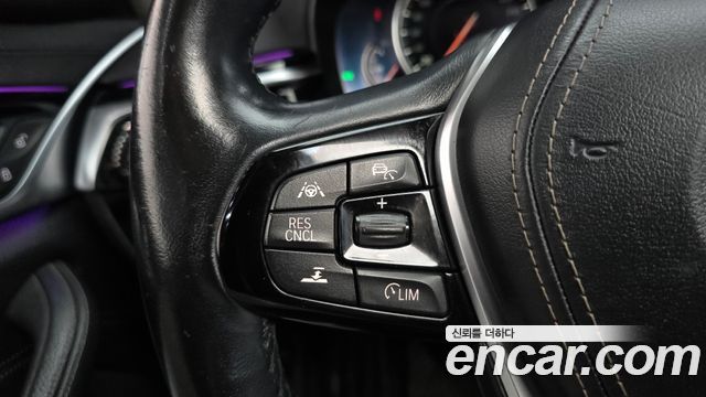 BMW 5 Series (G30) 520i Luxury 2018 — фото 19