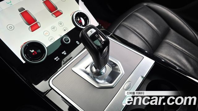 Land Rover Range Rover Evoque (II) D150 S 2020 — фото 9