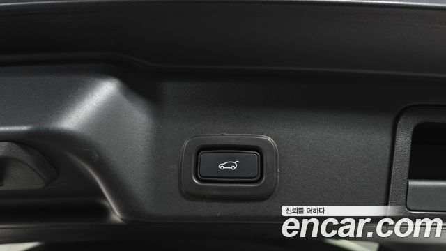 Land Rover Range Rover Evoque (II) D150 S 2020 — фото 21