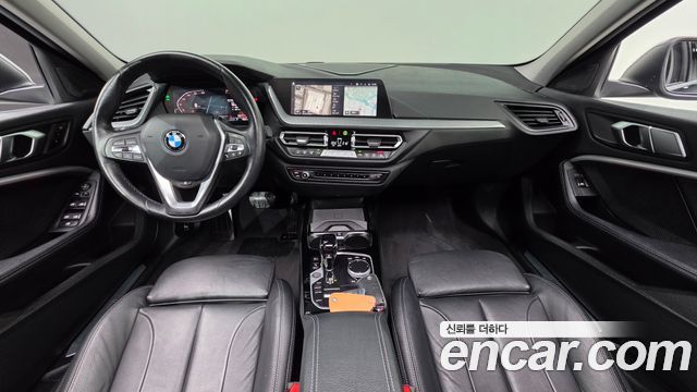 BMW 1 Series (F40) 120i Sports 2022 — фото 7