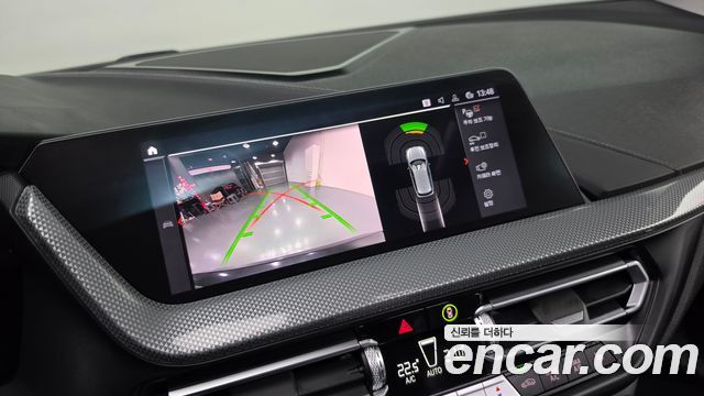 BMW 1 Series (F40) 120i Sports 2022 — фото 18