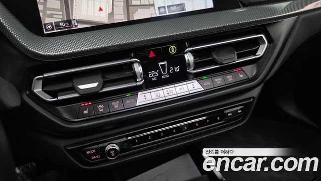BMW 1 Series (F40) 120i Sports 2022 — фото 34