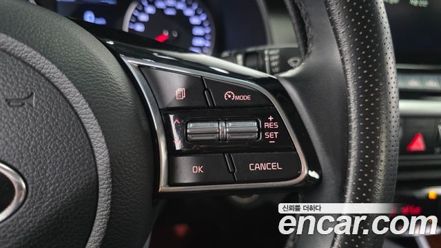 Kia K3 Luxury 2019 — фото 18