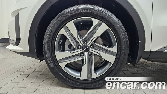 Kia Sorento (IV) HEV 1.6 2WD Noblesse 2023 — фото 5