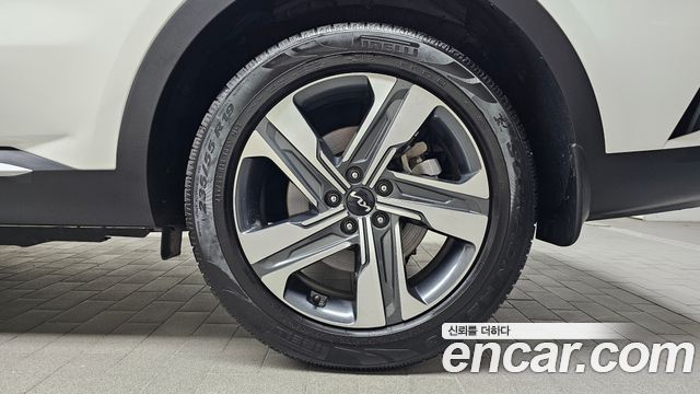 Kia Sorento (IV) HEV 1.6 2WD Noblesse 2023 — фото 21