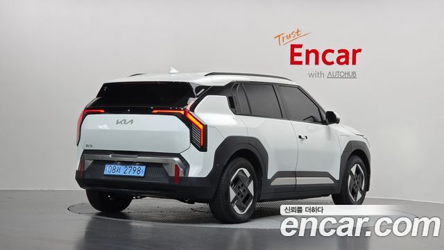 Kia EV3 Long Range 2WD Earth 2025 — фото 2