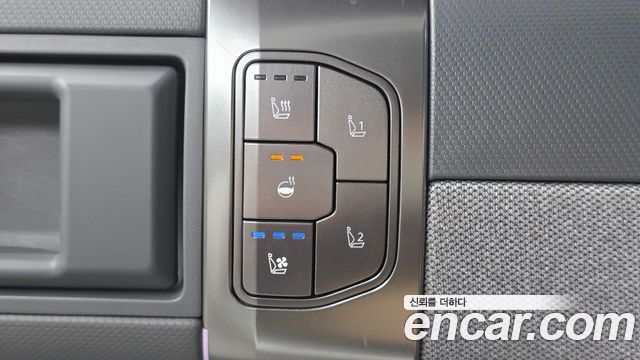 Kia EV3 Long Range 2WD Earth 2025 — фото 12