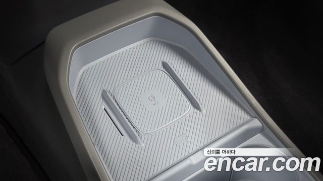 Kia EV3 Long Range 2WD Earth 2025 — фото 20