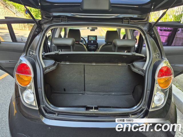 Chevrolet Spark LT Special Edition 2012 — фото 23