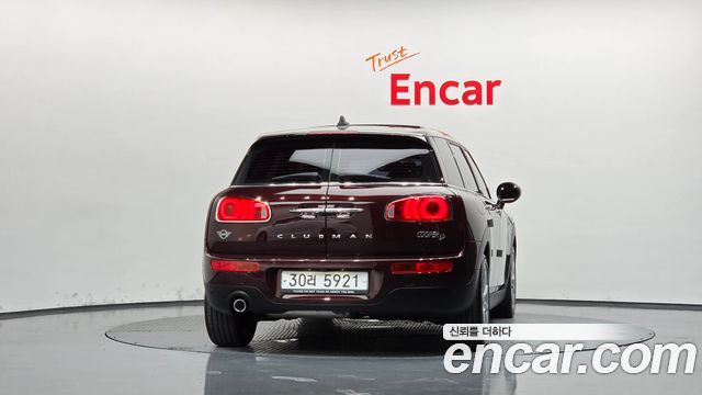 MINI Cooper D Clubman Standard 2nd 2018 — фото 4