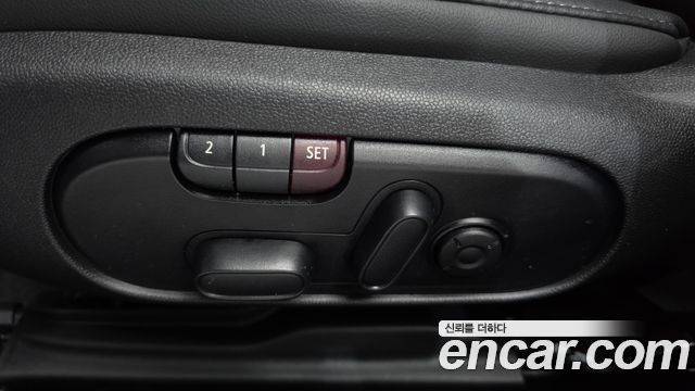MINI Cooper D Clubman Standard 2nd 2018 — фото 32