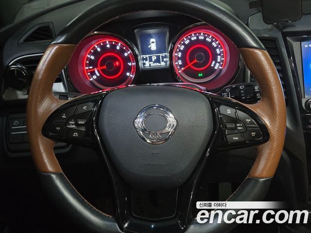KG Mobility (SsangYong) Tivoli Armor Gear Edition 2WD 2018 — фото 9