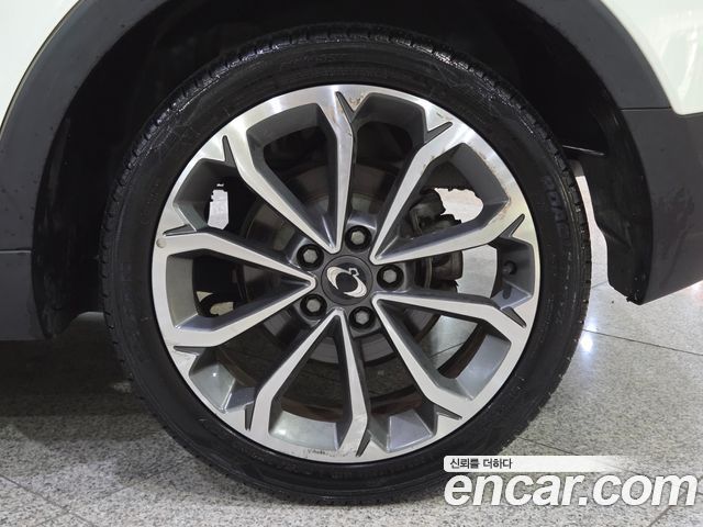 KG Mobility (SsangYong) Tivoli Armor Gear Edition 2WD 2018 — фото 24