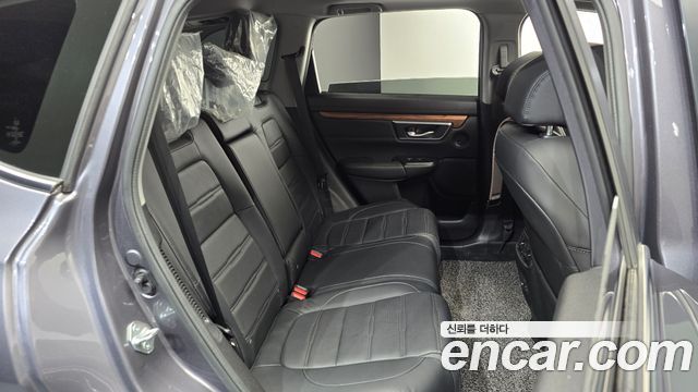Honda CR-V (V) 2.0 Hybrid Touring 4WD 2021 — фото 11