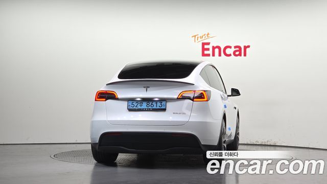 Tesla Model Y Performance AWD 2022 — фото 4