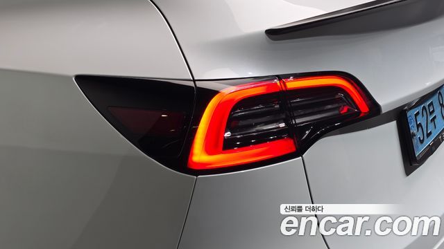 Tesla Model Y Performance AWD 2022 — фото 23