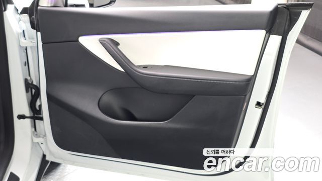 Tesla Model Y Performance AWD 2022 — фото 25