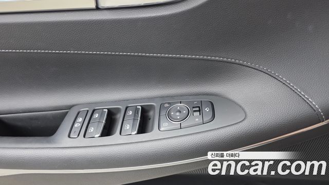 Hyundai Grandeur (IG) 3.0 LPi Exclusive 2023 — фото 16