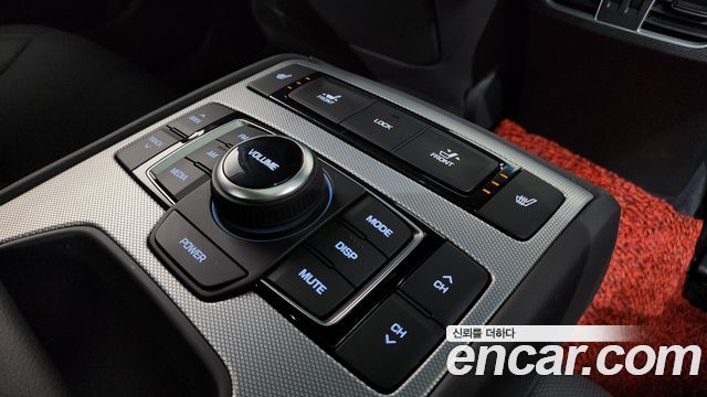 Genesis G80 3.3 GDI Luxury 2018 — фото 23