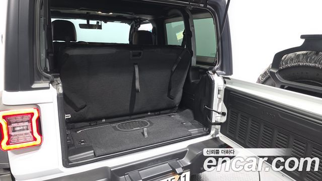 Jeep Wrangler (JL) 2.0 Rubicon 2Door 2023 — фото 30