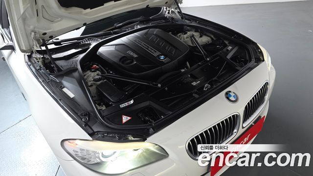 BMW 5 Series (F10) 520d 2013 — фото 6