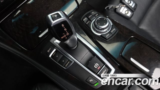 BMW 5 Series (F10) 520d 2013 — фото 9