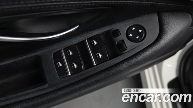BMW 5 Series (F10) 520d 2013 — фото 29
