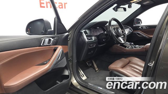 BMW X6 (G06) xDrive40i M Sport 2022 — фото 10