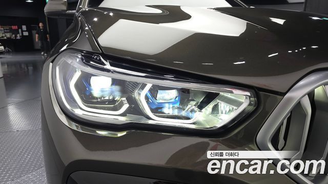 BMW X6 (G06) xDrive40i M Sport 2022 — фото 22