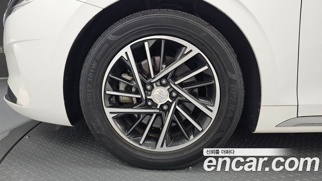 Hyundai Grandeur (IG) 2.5 Premium 2020 — фото 5
