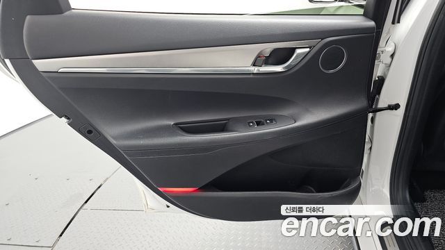 Hyundai Grandeur (IG) 2.5 Premium 2020 — фото 25