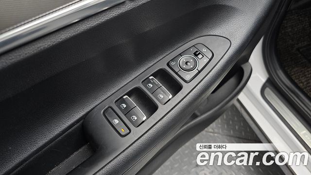 Hyundai Grandeur (IG) 2.5 Premium 2020 — фото 28