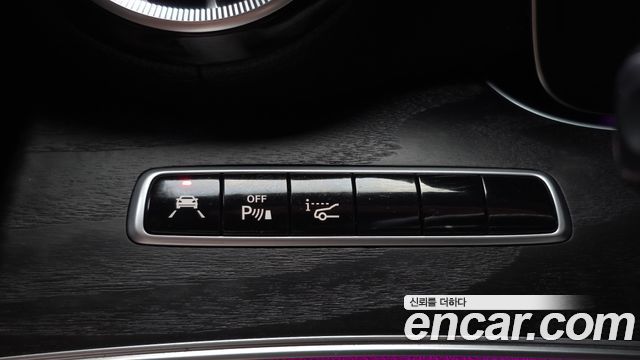 Mercedes-Benz E-Class (W213) E220d Coupe 2019 — фото 18