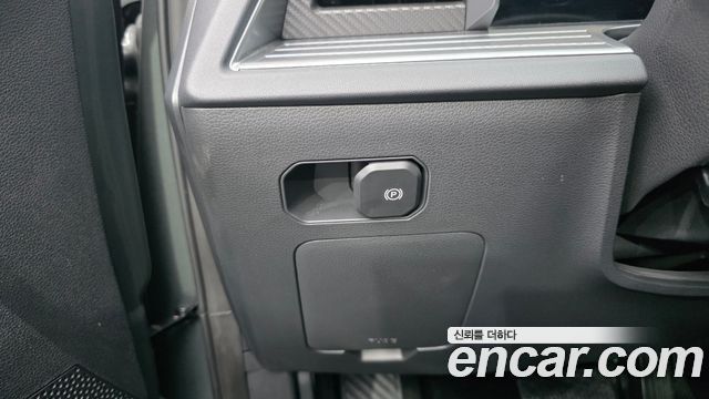 KG Mobility (SsangYong) Torres Gasoline 1.5 2WD T5 2023 — фото 12