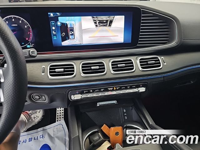Mercedes-Benz GLS-Class (X167) GLS450 4MATIC 2025 — фото 10