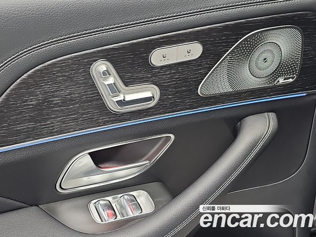 Mercedes-Benz GLS-Class (X167) GLS450 4MATIC 2025 — фото 17
