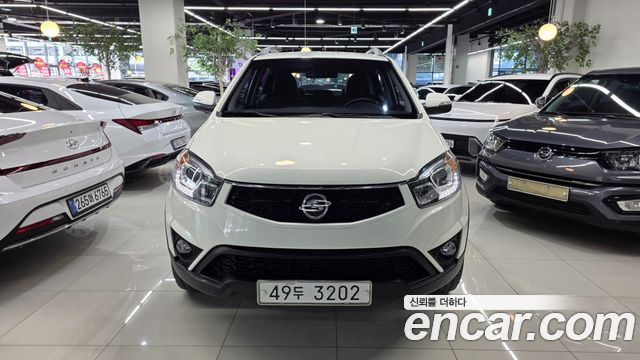 KG Mobility (SsangYong) Korando C 2.0 CVT 2WD Deluxe