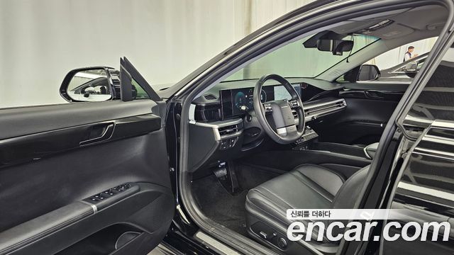 Hyundai Grandeur (GN7) 2,5 Gasoline 2WD Premium 2023 — фото 10