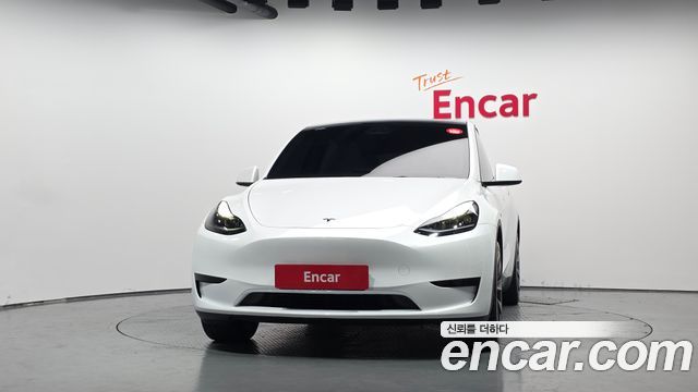 Tesla Model Y RWD 2024 — фото 3