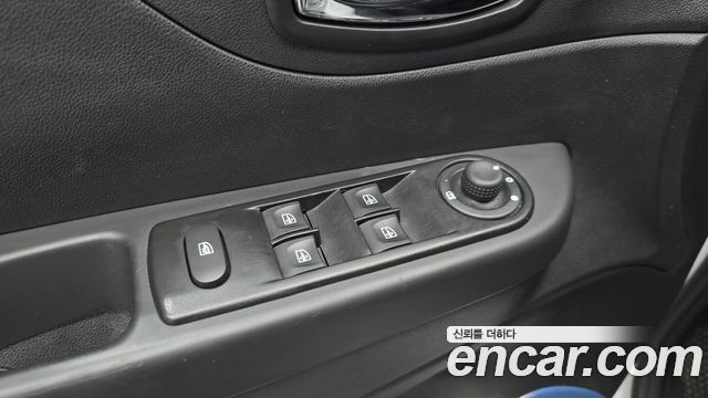 Renault Korea QM3 RE Signature 2017 — фото 19