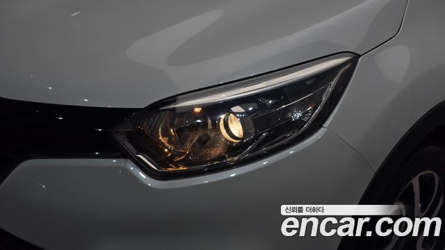 Renault Korea QM3 RE Signature 2017 — фото 22