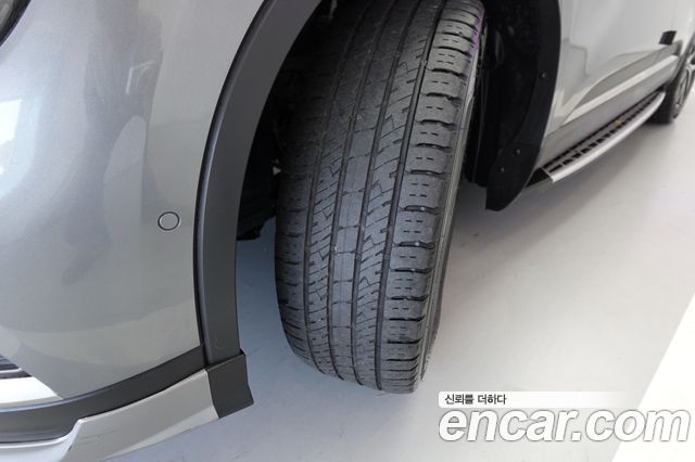 Renault Korea QM6 2.0 LPe RE Signature 2WD 2022 — фото 24
