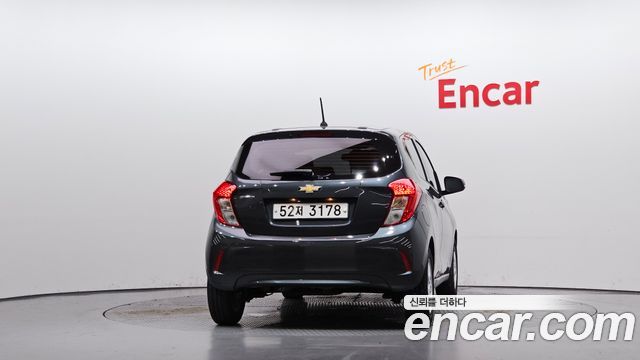 Chevrolet Spark LT 2019 — фото 4