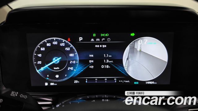 Kia Carnival (IV) Gasoline 9-Seater Signature 2023 — фото 8