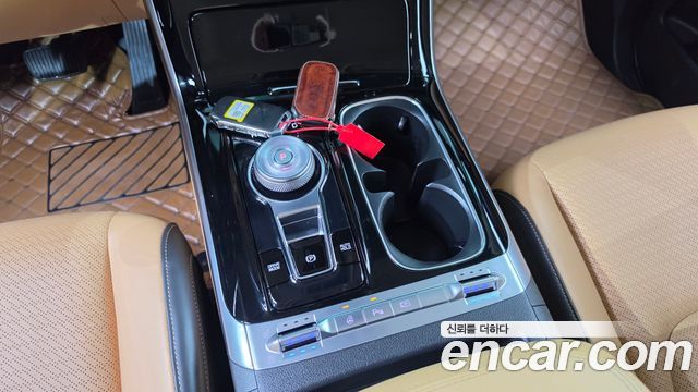 Kia Carnival (IV) Gasoline 9-Seater Signature 2023 — фото 9