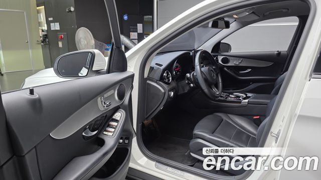 Mercedes-Benz GLC-Class (X253) GLC350e 4MATIC 2018 — фото 10